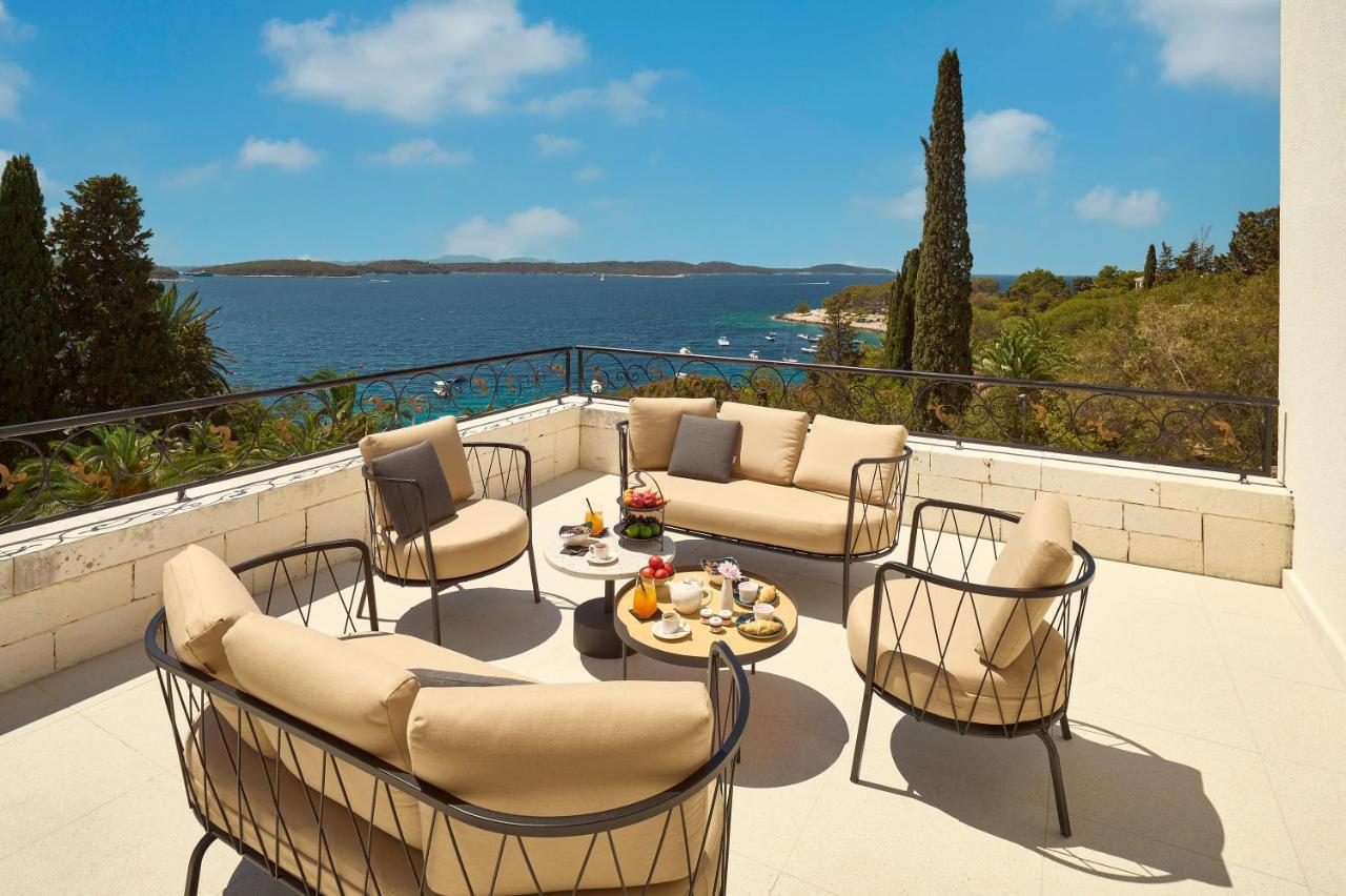 Hotel Moeesy, Blue & Green Oasis Hvar Town Exterior foto