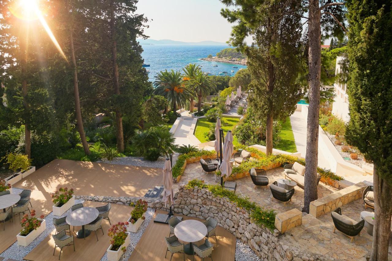 Hotel Moeesy, Blue & Green Oasis Hvar Town Exterior foto